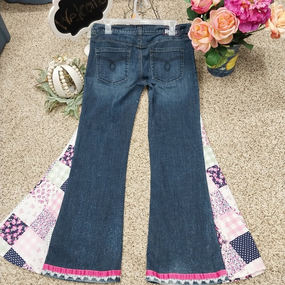 3800 Size 13 Roxy Upcycled Bleach Dyed Pink and Blue Pattern Bell-Bottoms. - Picture 4 of 6